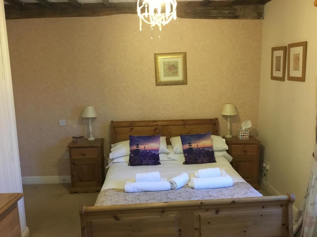 The Kings Arms Hotel Reeth Exterior foto